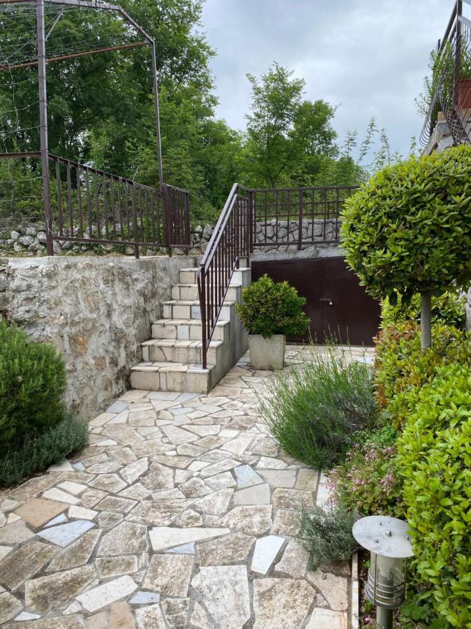 Apartment Mare Krk Milohnici Esterno foto
