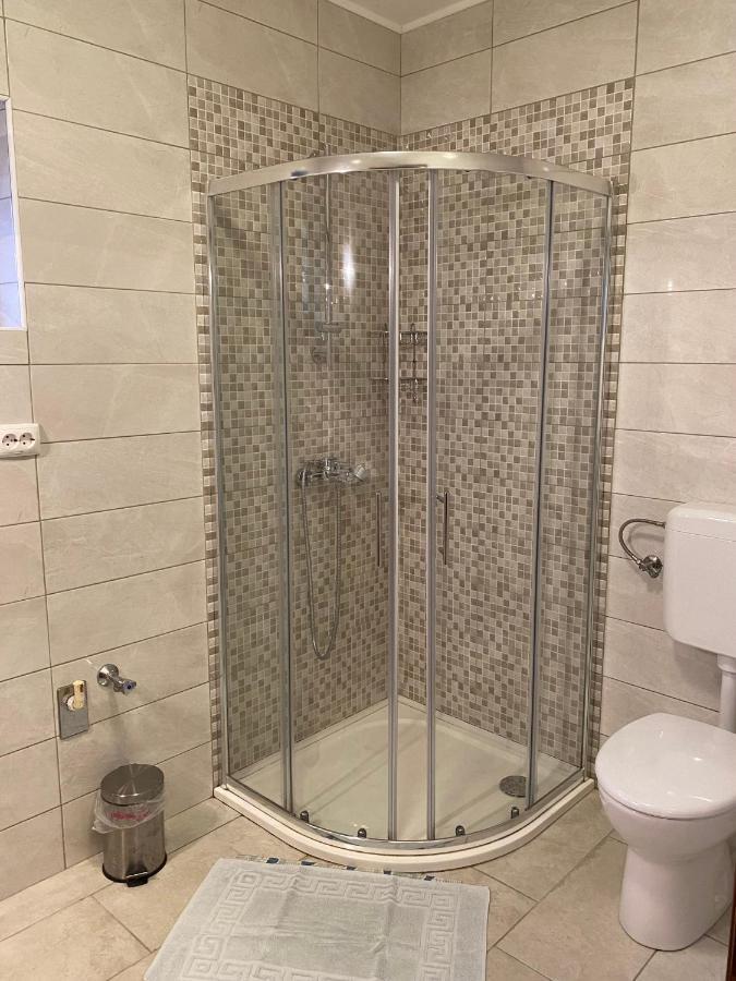 Apartment Mare Krk Milohnici Esterno foto