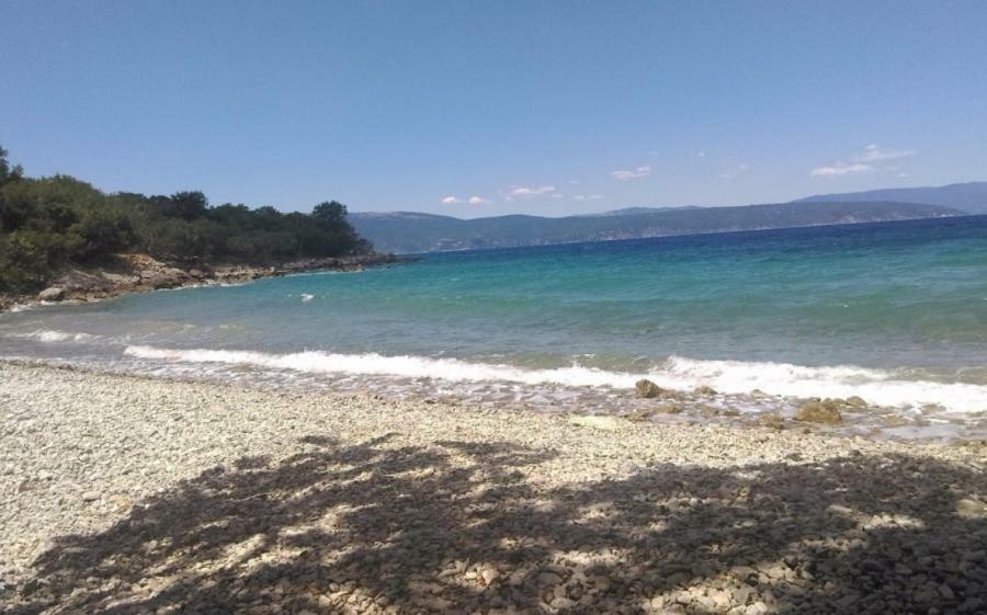 Apartment Mare Krk Milohnici Esterno foto
